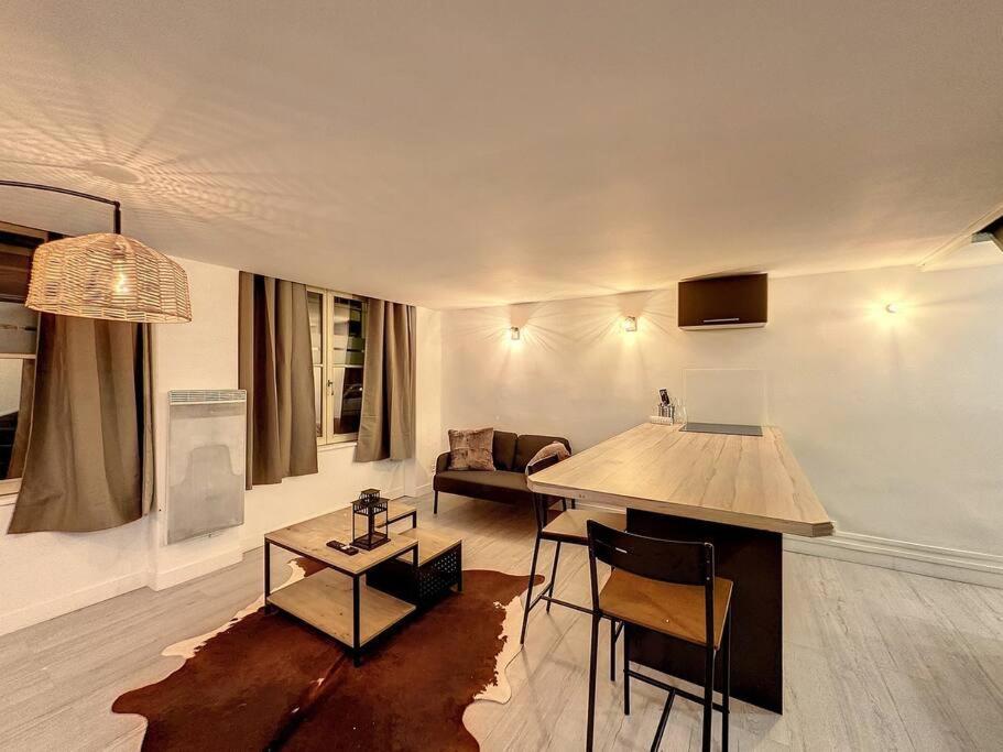 Cosy Appart Lyon 6- Brotteaux - Ney 1 Buitenkant foto